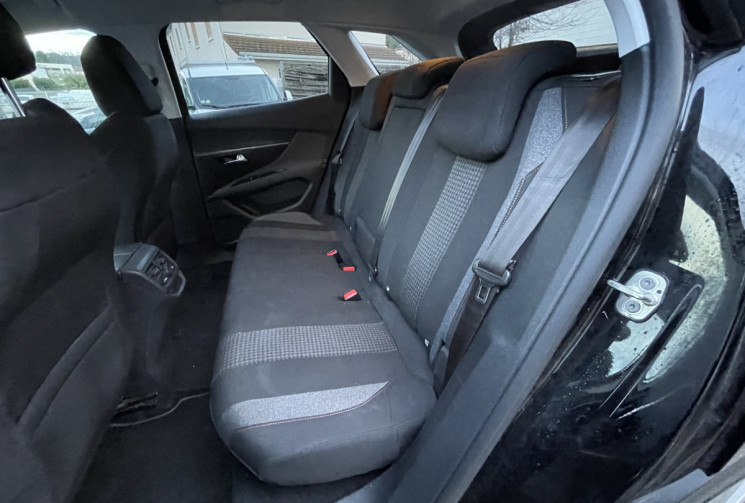 Peugeot 3008 1.5 BLUEHDI / 130 CH / ACTIVE BUSINESS