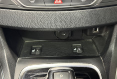 Peugeot 308 EAT8 ACTIVE TOIT PANORAMIQUE / SIEGES CHAUFFANTS DISTRIB OK