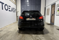 Peugeot 308 EAT8 ACTIVE TOIT PANORAMIQUE / SIEGES CHAUFFANTS DISTRIB OK