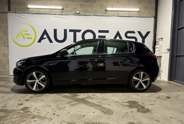 Peugeot 308 EAT8 ACTIVE TOIT PANORAMIQUE / SIEGES CHAUFFANTS DISTRIB OK