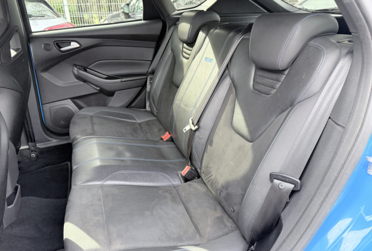 Ford Focus RS MK3 2.3 EcoBoost 350