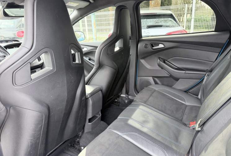 Ford Focus RS MK3 2.3 EcoBoost 350