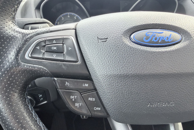 Ford Focus RS MK3 2.3 EcoBoost 350 * Moteur 73000 km / Recaro / Ligne Miltek / Caméra 