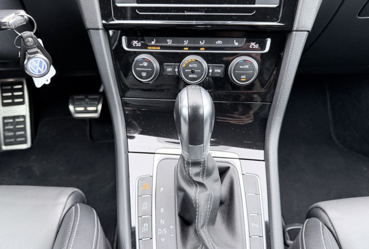 Volkswagen Golf VII R 310 Phase II * 4Motion / DSG7 / Pas de malus / Suivi entretien complet