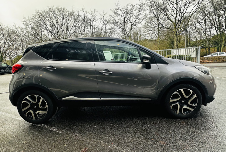 Renault Captur 1.5 DCI 90ch Intens / Attelage