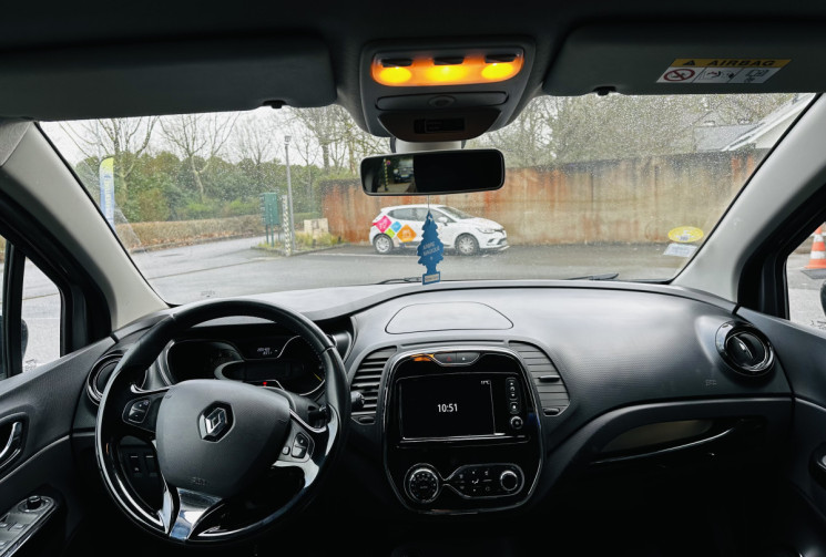 Renault Captur 1.5 DCI 90ch Intens / Attelage