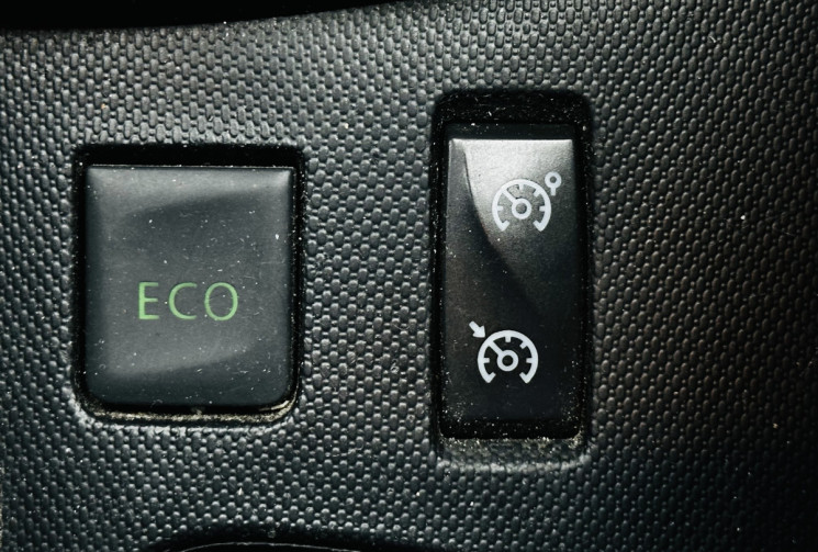 Renault Captur 1.5 DCI 90ch Intens / Attelage