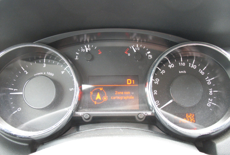 Peugeot 5008 1.6 HDi 120 ALLURE EAT6 7 PLACES