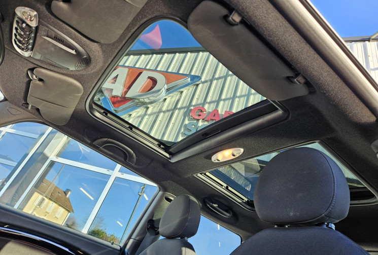 Mini Cooper JOHN COOPER WORKS R56 1.6 211CH 3P BVM