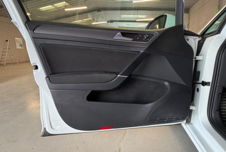 Volkswagen Golf VII 5 Portes 1.4 TSI 16V Blue Motion DSG7 S&S 125 ALLSTAR Garantie 6 mois