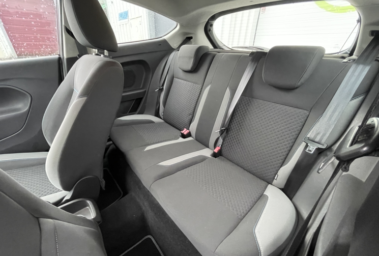 Ford Fiesta 1.25 Duratec Trend Distribution neuve* Ct Vierge refait pour la vente 