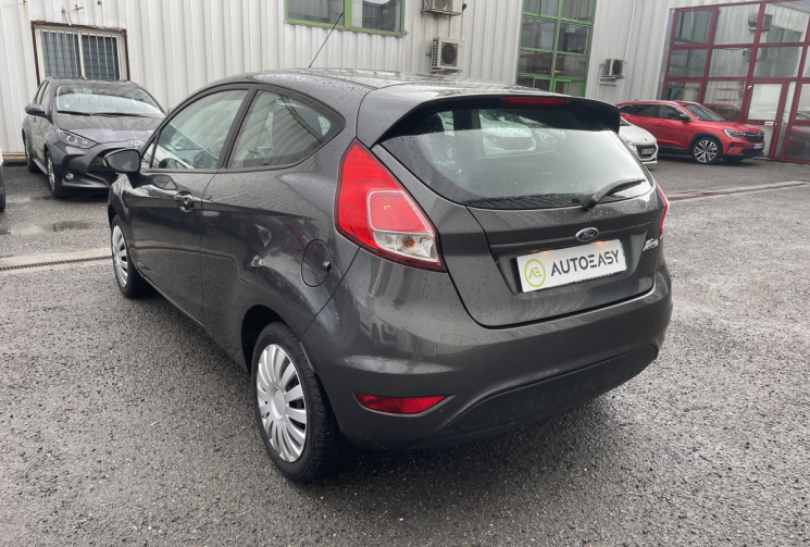 Ford Fiesta 1.25 Duratec Trend Distribution neuve* Ct Vierge refait pour la vente 