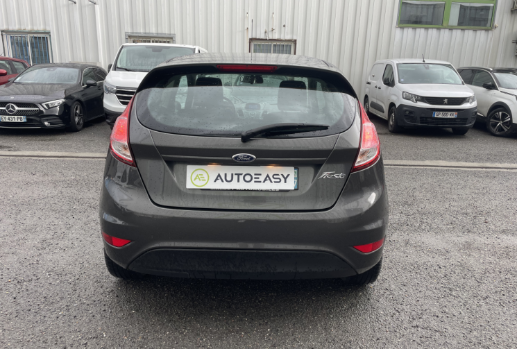 Ford Fiesta 1.25 Duratec Trend Distribution neuve* Ct Vierge refait pour la vente 