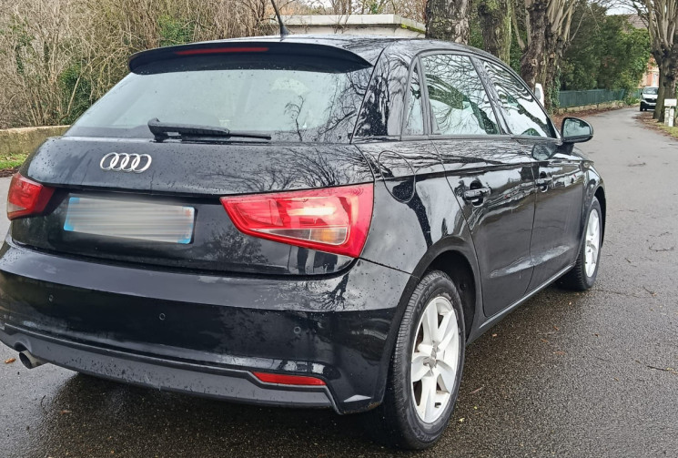 Audi A1 SPORTBACK I Phase 2 Sportback 1.4 TDI 12V 90 cv