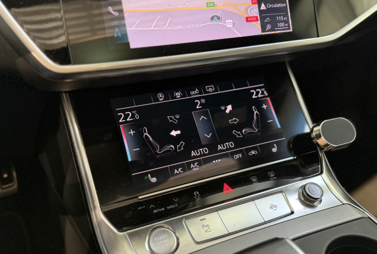 Audi A6 Avant TDI 204 ch S line S tronic 7 / entretien complet / attelage / toit ouvrant