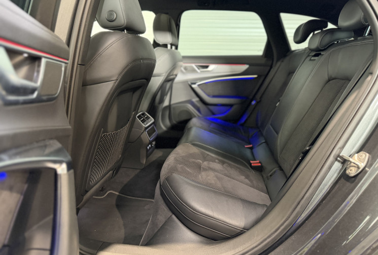 Audi A6 Avant TDI 204 ch S line S tronic 7 / entretien complet / attelage / toit ouvrant