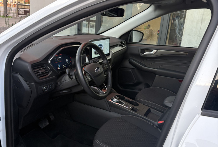 Ford Kuga Titanium 180cv Flexfuel Hybride 2.5 BVA / État neuf / 40000km / e85 hybrid