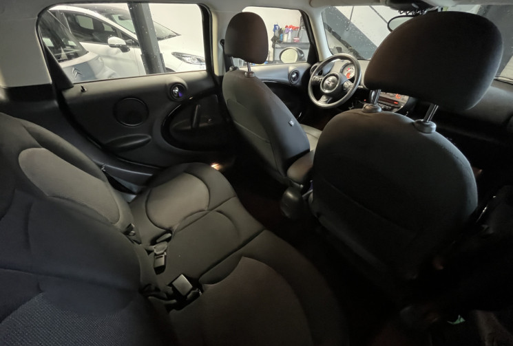 Mini Countryman 1.6 Cooper Red Hot Chili / PREMIERE MAIN / SUIVI EXCLUSIF BMW