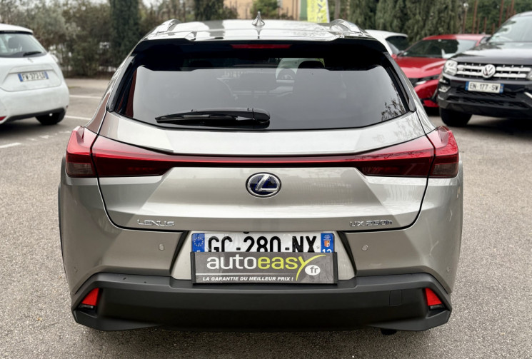 Lexus UX 250h Hybrid PREMIUM Edition MY21 / Tres bon état / 