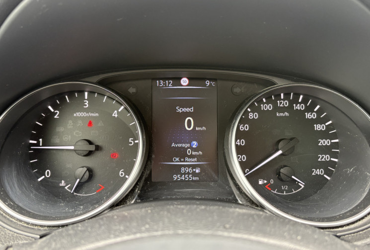 Nissan Qashqai N-CONNECTA 1.5 dci 115cv * Toit Pano * Caméra 360 * Entretien Nissan Complet