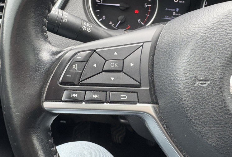 Nissan Qashqai N-CONNECTA 1.5 dci 115cv * Toit Pano * Caméra 360 * Entretien Nissan Complet