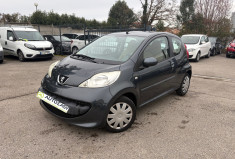 Peugeot 107 1.0 / 68 CH / TRENDY 