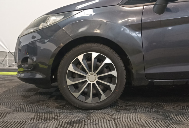 Ford Fiesta 1.4 TDCi 68 ch Trend / entretien à jour / factures disponibles