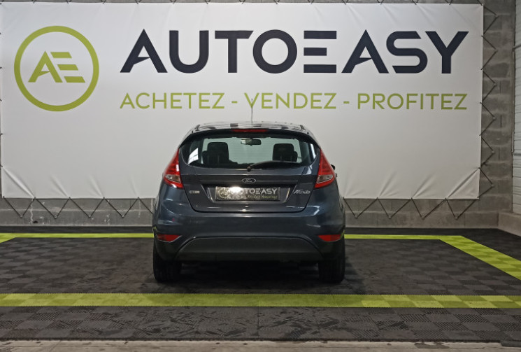 Ford Fiesta 1.4 TDCi 68 ch Trend / entretien à jour / factures disponibles