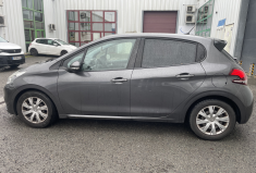 Peugeot 208 1.5 bluehdi 100 ch active Business Sieges chauffants*Apple carplay*Entretien a jour 