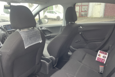 Peugeot 208 1.5 bluehdi 100 ch active Business Sieges chauffants*Apple carplay*Entretien a jour 