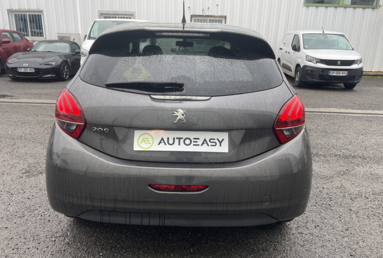Peugeot 208 1.5 bluehdi 100 ch active Business Sieges chauffants*Apple carplay*Entretien a jour 