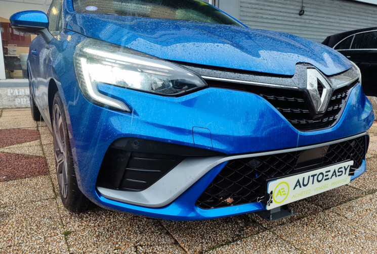 Renault CLIO V Rs line E-TECH 1.6 140 Hybrid Suivi Renault 