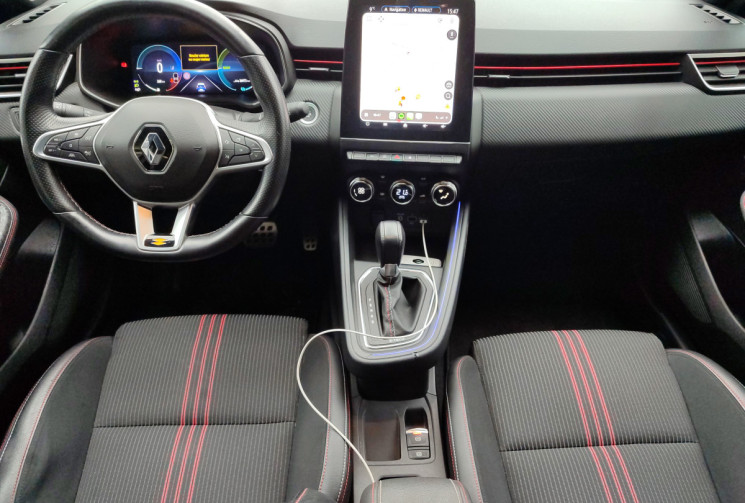 Renault CLIO V Rs line E-TECH 1.6 140 Hybrid Suivi Renault 