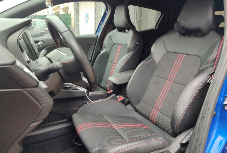 Renault CLIO V Rs line E-TECH 1.6 140 Hybrid Suivi Renault 