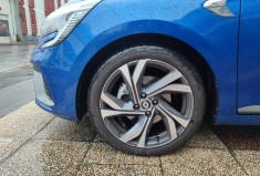 Renault CLIO V Rs line E-TECH 1.6 140 Hybrid Suivi Renault 