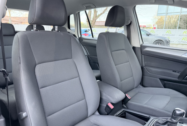 Volkswagen GOLF SPORTSVAN 1.6 TDI 116 Confortline Business