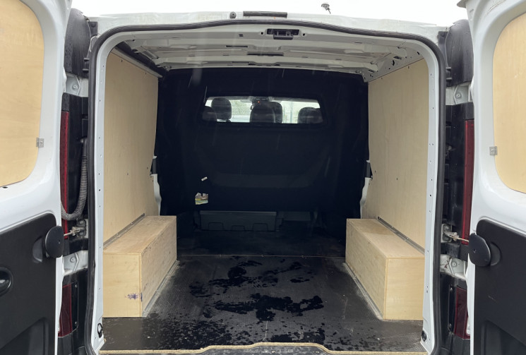 Renault Trafic III L1 2.0 Blue dCi 150ch 6 places