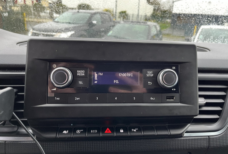 Renault Trafic III L2H1 2.0 Blue dCi 150ch 6 places TVA récupérable