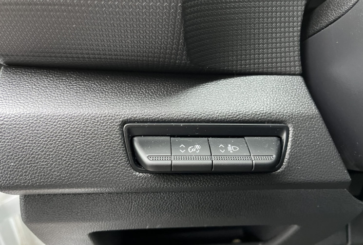 Renault Trafic III L1 2.0 Blue dCi 150ch 6 places