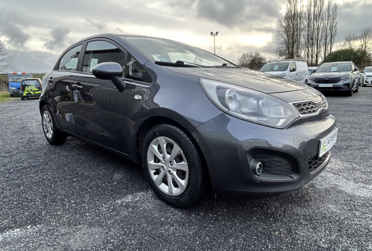 Kia RIO 1.2 85 CH 103000KMS 5 PORTES