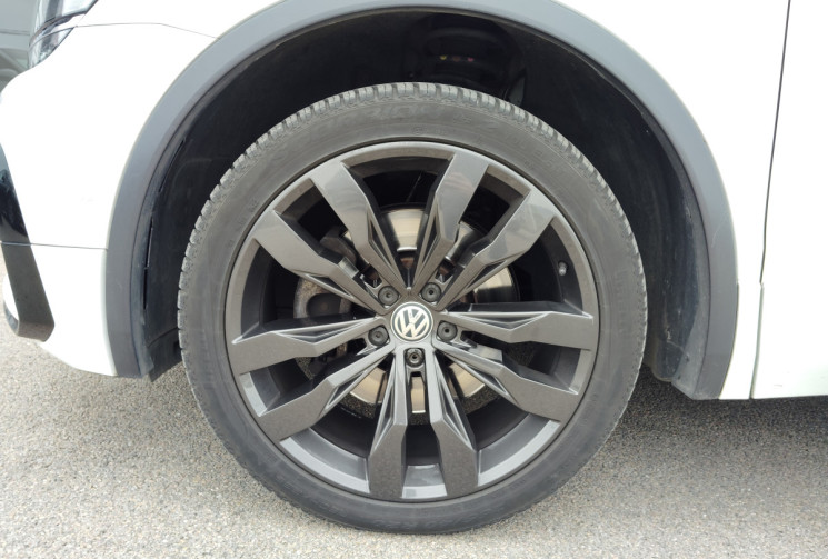 Volkswagen Tiguan 2.0 BI-TDI 240 BMT DSG7 4motion Carrat Exclusive