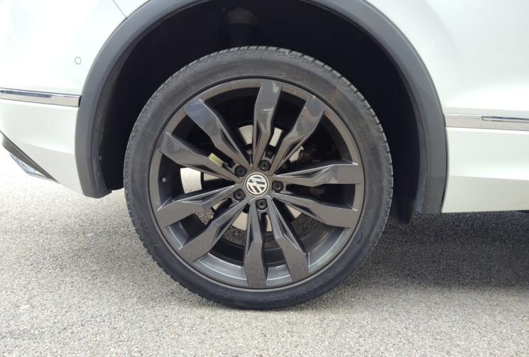 Volkswagen Tiguan 2.0 BI-TDI 240 BMT DSG7 4motion Carat Exclusive pack R-Line