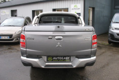 Mitsubishi L200 III Pickup double cabine 4WD 2.4L DI-D 181cv 4x4 Pour PRO de l'AUTO