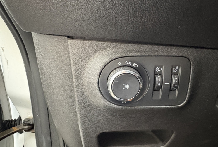 Opel Corsa 1.4 90 CV 1ere main