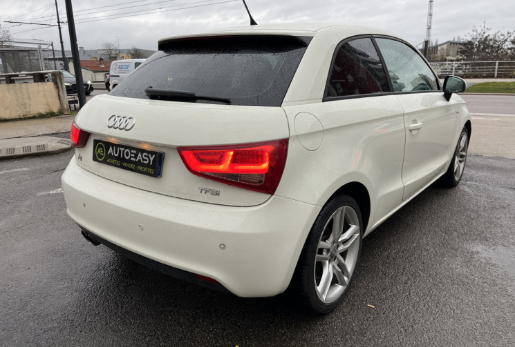 Audi A1 I 3 Portes 1.4 TFSI S-Tronic7 122 cv Boîte auto S Line