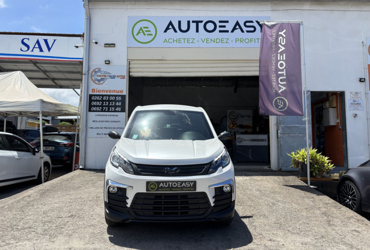 Ligier JS 60 / sans permis / boite auto, clim, caméra