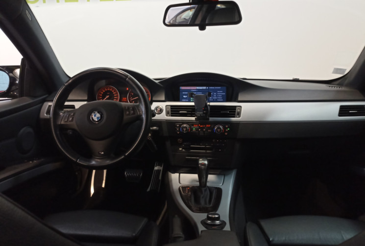 BMW SERIE 3 COUPE 330 xi E92 272 ch Pack M – entretien à jour – vidange de boîte effectuée