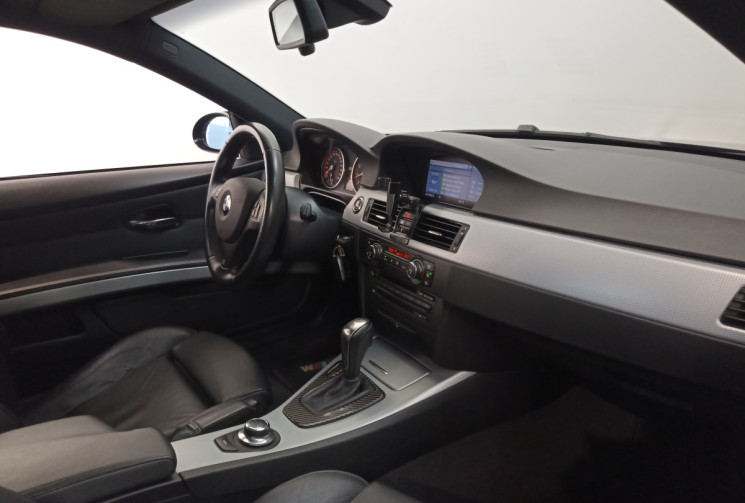 BMW SERIE 3 COUPE 330 xi E92 272 ch Pack M – entretien à jour – vidange de boîte effectuée