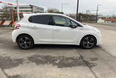 Peugeot 208 GT 1.6 HDi 92 Ch