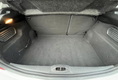 Peugeot 208 GT 1.6 HDi 92 Ch